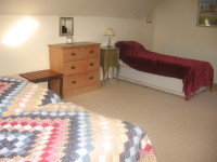 Bedroom 2 with 3rd bed